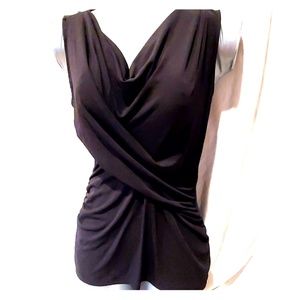 Flattering NY & CO black rusched tank